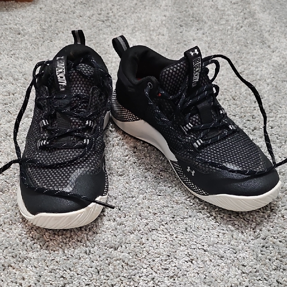 Women's Under Armour Black and White Volleyball/Court Shoes, Size 9